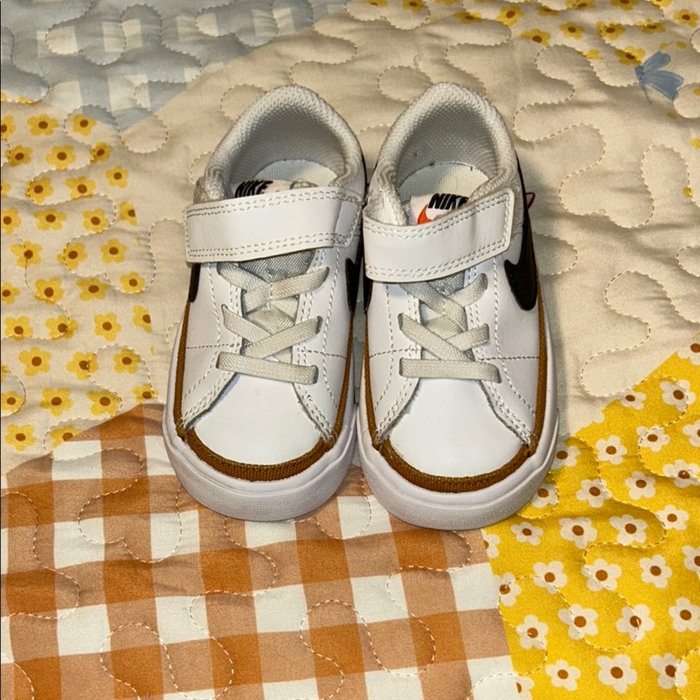 Nike Kids White and Brown Sneakers